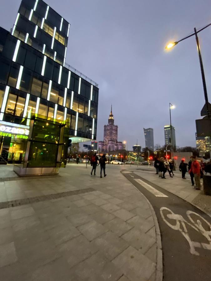 Leo * Warszawa
